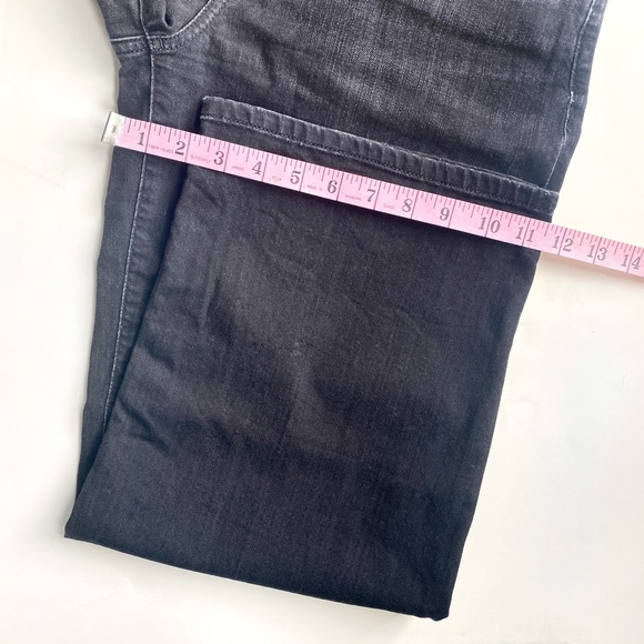 Sz26 / Diesel ‘Widee’ Cropped Distressed Jeans - Picture 16 of 16